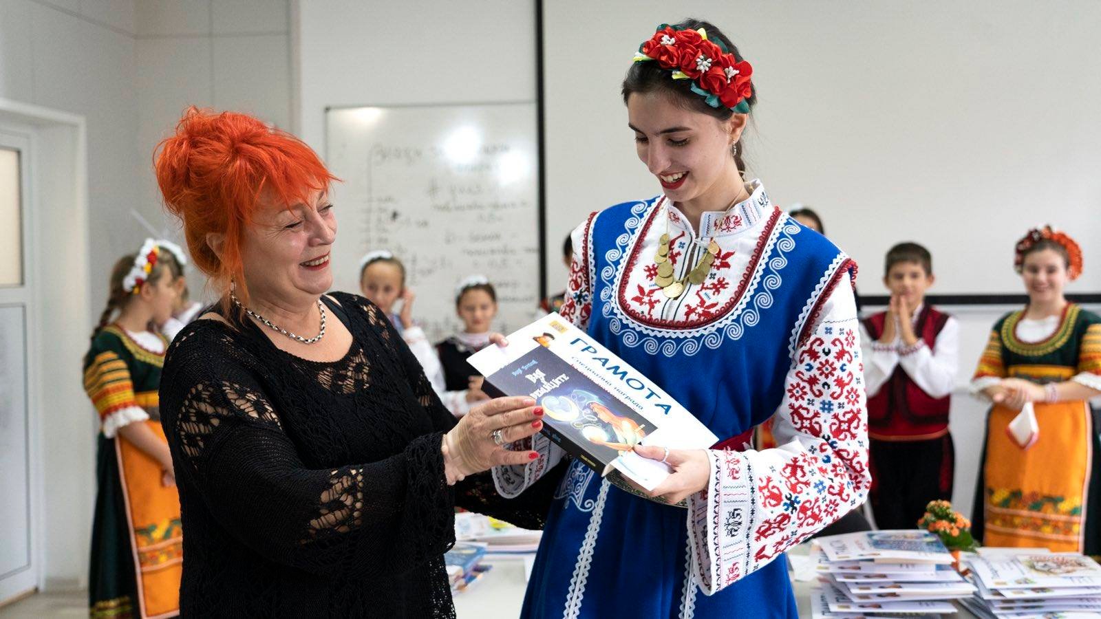 Националният литературен конкурс „Приказка от мен за теб“ и бъдещият романист от СУ „Любен Каравелов“ – Александра Русева